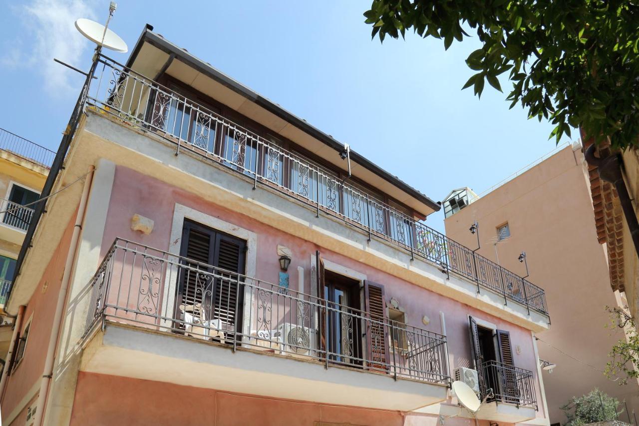 Casa La Boheme Apartment Taormina Ngoại thất bức ảnh